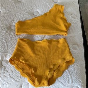 One shoulder yellow bathing suit